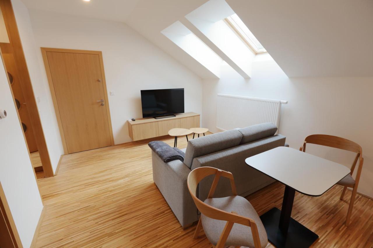 Apartmany U Kvetne Zahrady Kroměříž Dış mekan fotoğraf